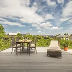 Terrace At Park Apartmán *