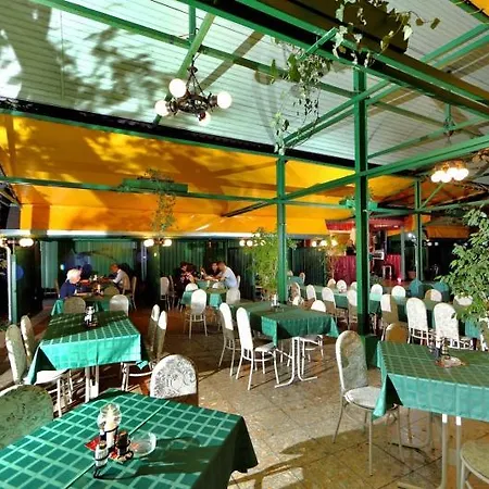 Terrace At Park *